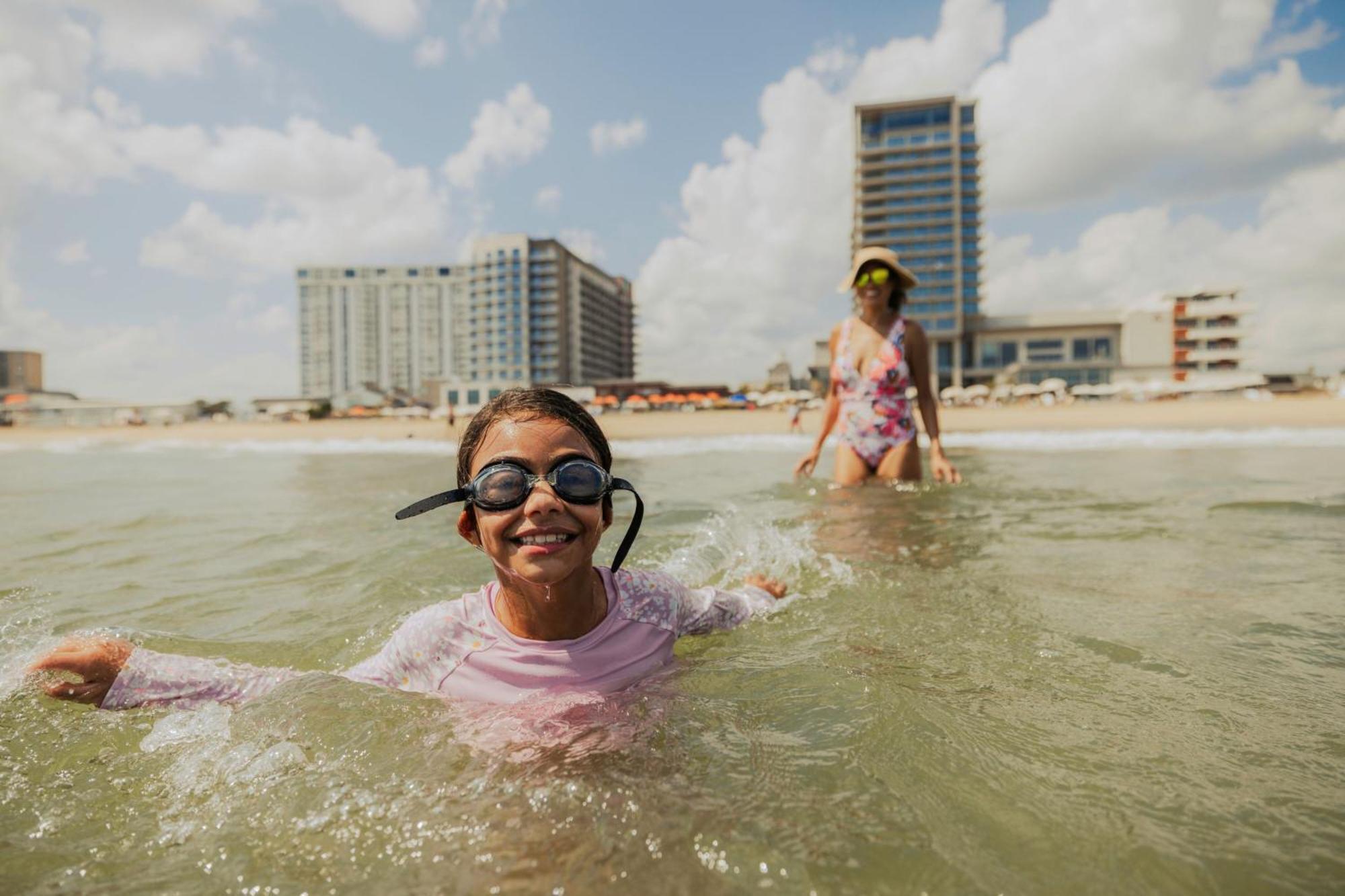 Marriott Virginia Beach Oceanfront Resort Exterior photo