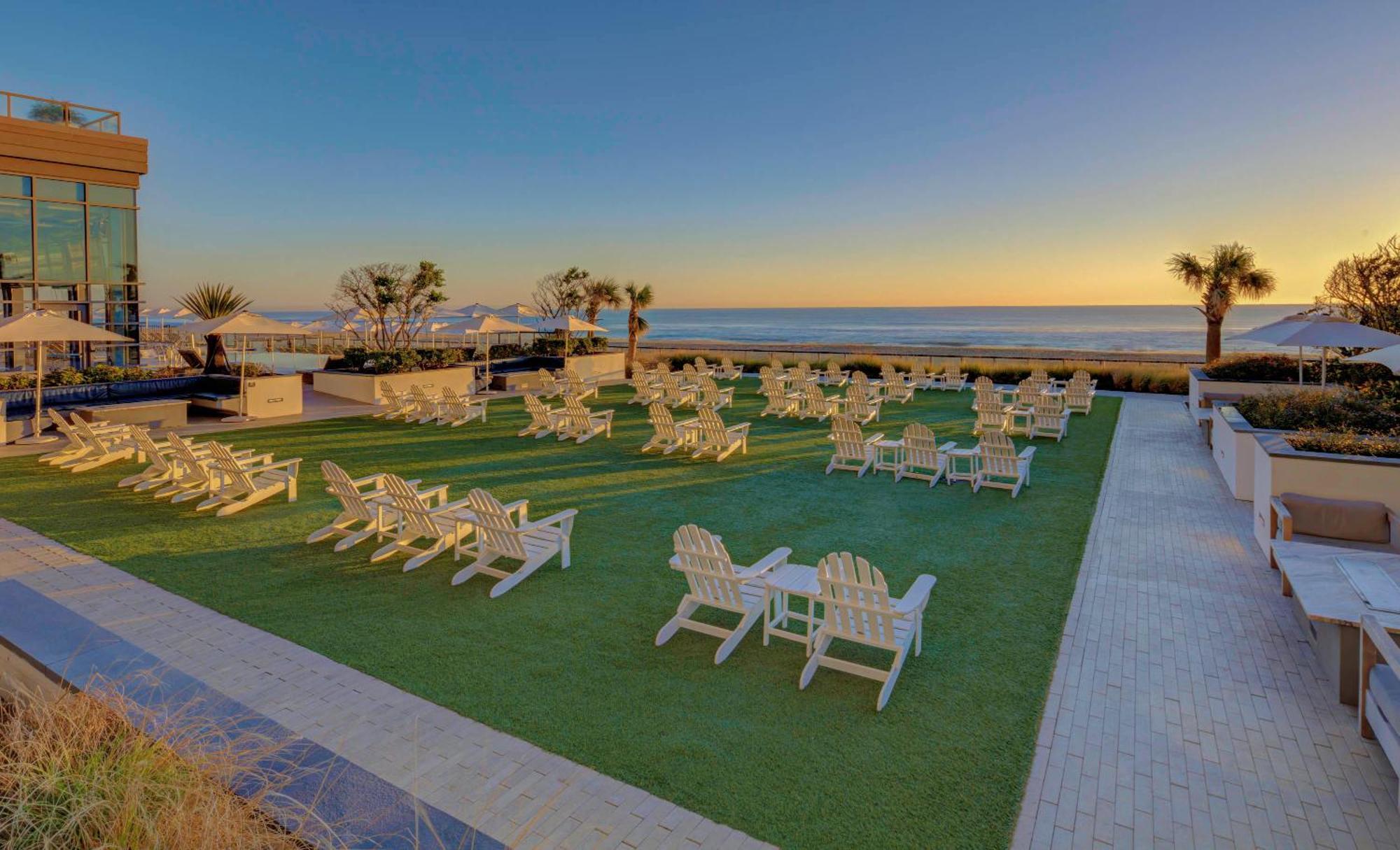 Marriott Virginia Beach Oceanfront Resort Exterior photo